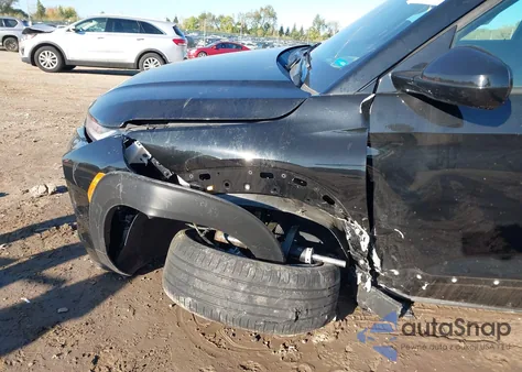 2021 Chevrolet Trailblazer Fwd Rs z USA, uszkodzony, nr VIN KL79MTSL6MB146852